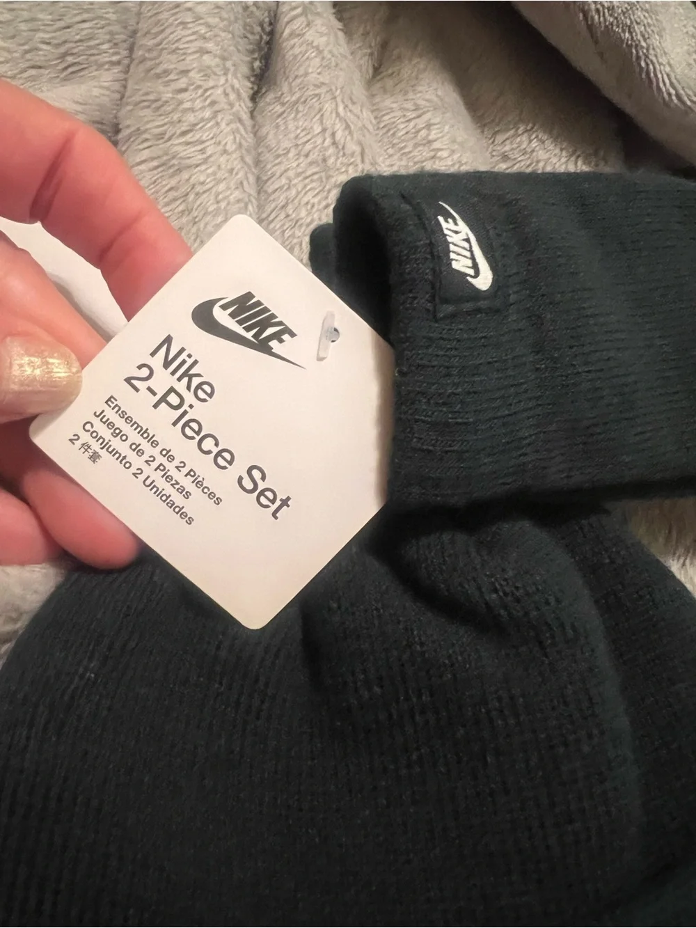 Nike Dark Navy, Infant, 2 Piece Knit Hat & Mittens, new with tags - Picture 2 of 8